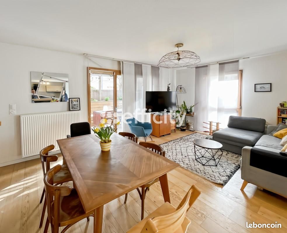 Maison 4 pièces 87 m² · à Bordeaux · 87 m² · 385 000 €