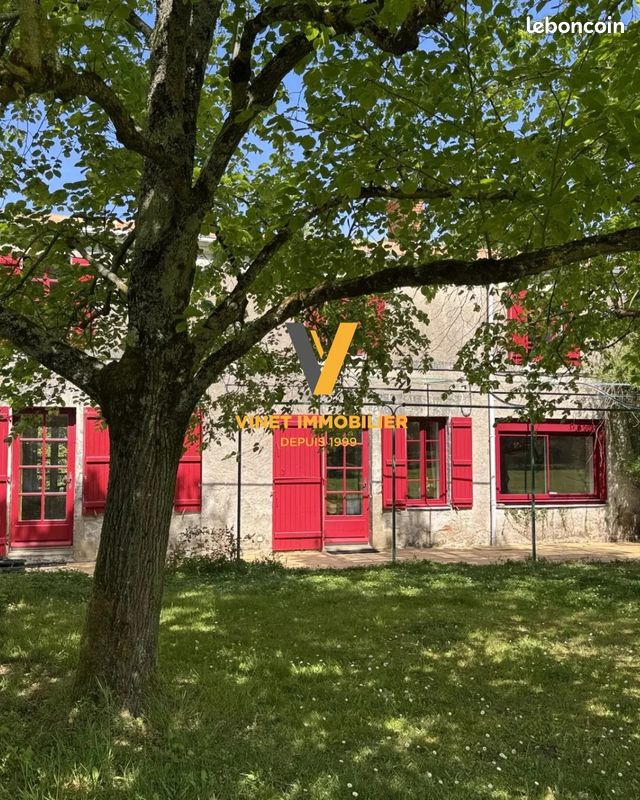 Maison 6 pièces 164 m² · à La Chapelle-Heulin · 164 m² · 392 000 €