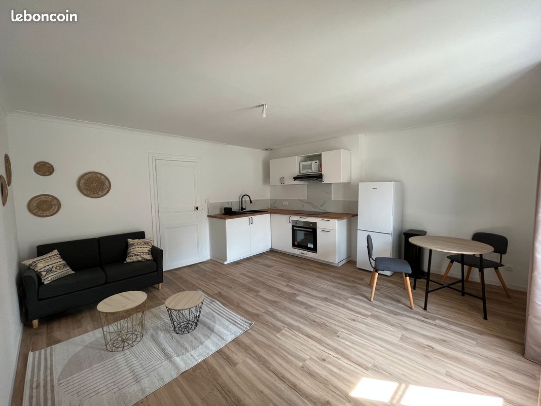 Appartement 2 pièces 45 m² · à Béziers · 45 m² · 570 €
