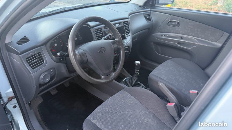 Kia Rio 1.5L CRDI 110 Ch 148000Km Ct Ok (image 6)
