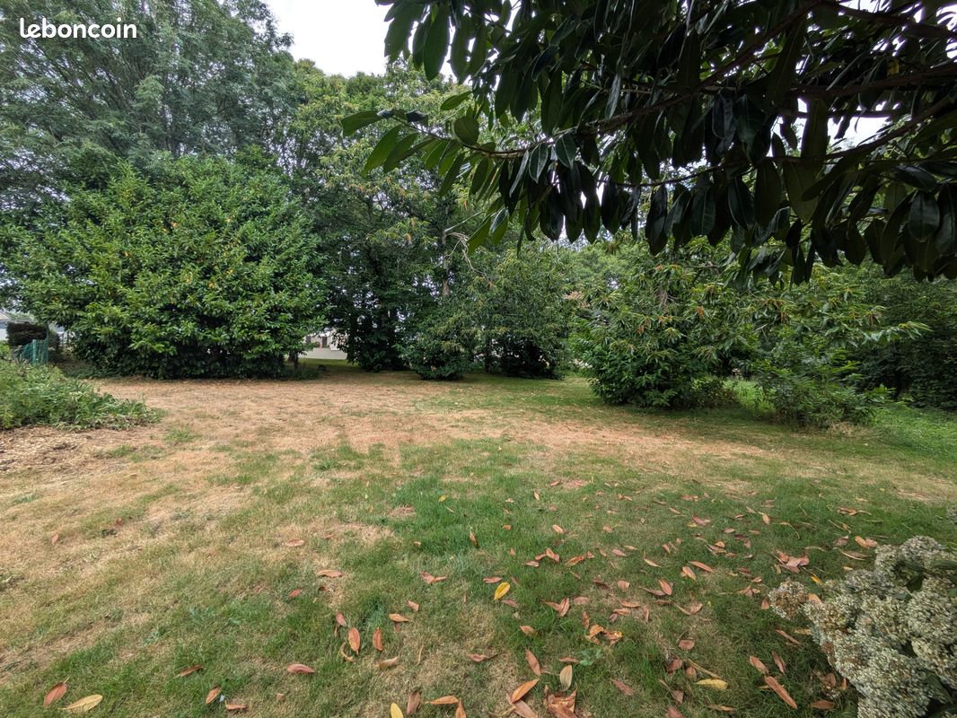 Terrain 967 m² · à Rédené · 967 m² · 164 300 €