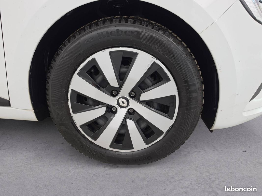 RENAULT Clio TCe 90 Equilibre (image 21)