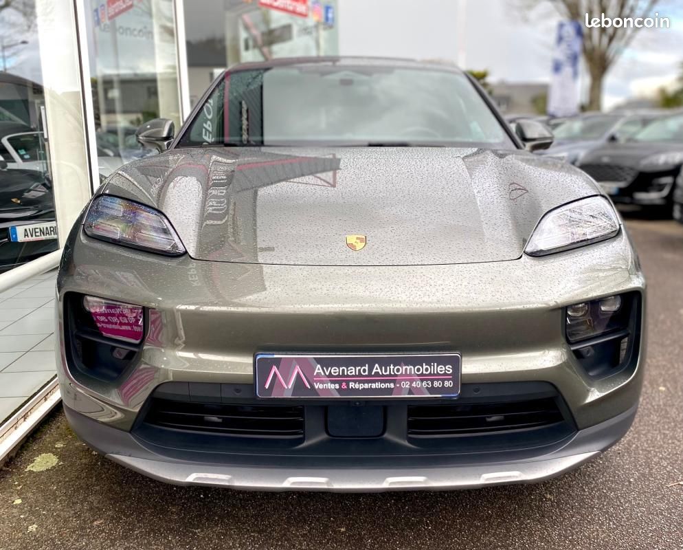 Porsche Macan ELECTRIQUE 4S 516 ch (image 2)