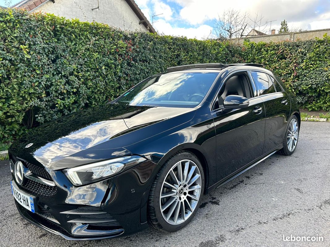 MERCEDES CLASSE A AMG Line 180 d 7GDCT Noir TOIT PANORAMIQUE OUVRANT Voitures