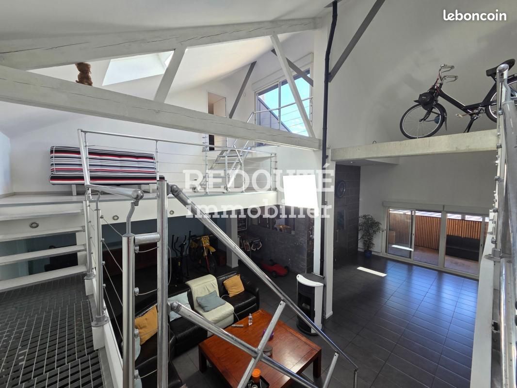 Maison 10 pièces 256 m² · à Rethel · 256 m² · 381 600 €