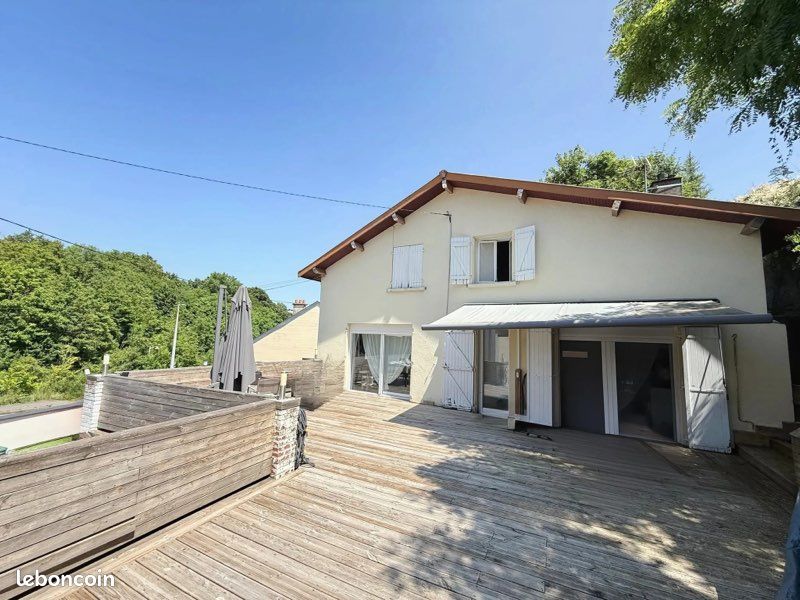 Maison 5 pièces 234 m² · à Nancy · 234 m² · 2 000 €/mois