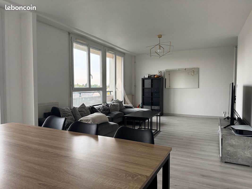 Appartement 3 pièces 80 m² · à Trélazé · 80 m² · 165 160 €
