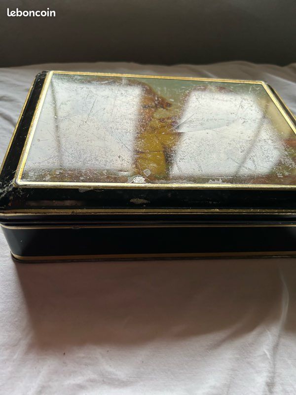 Boîte à gâteaux ancienne (image 2)