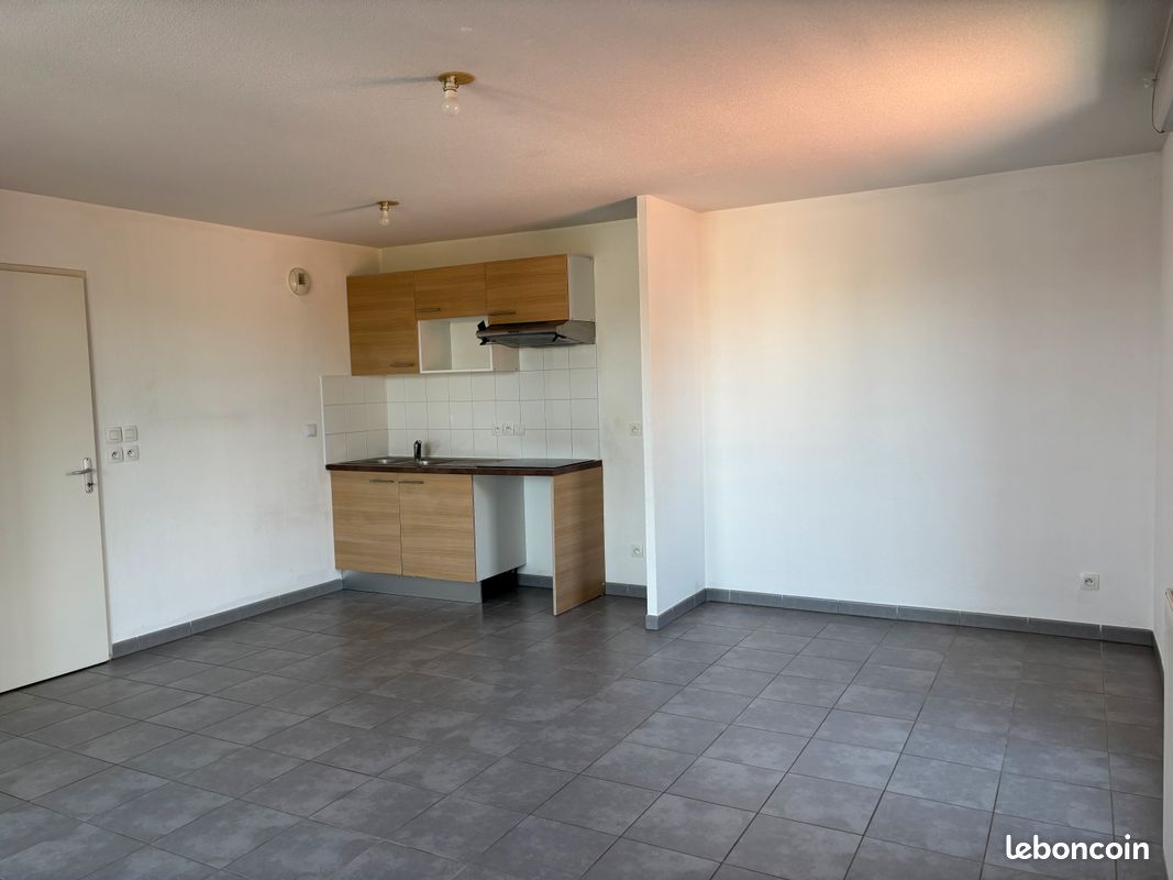 Appartement 3 pièces 67 m² · à Toulouse · 66,9 m² · 145 000 €