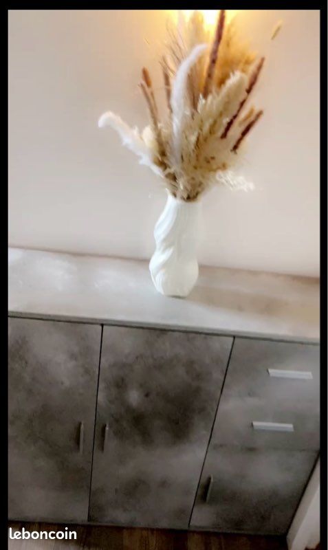 Meuble de rangement design (image 1)