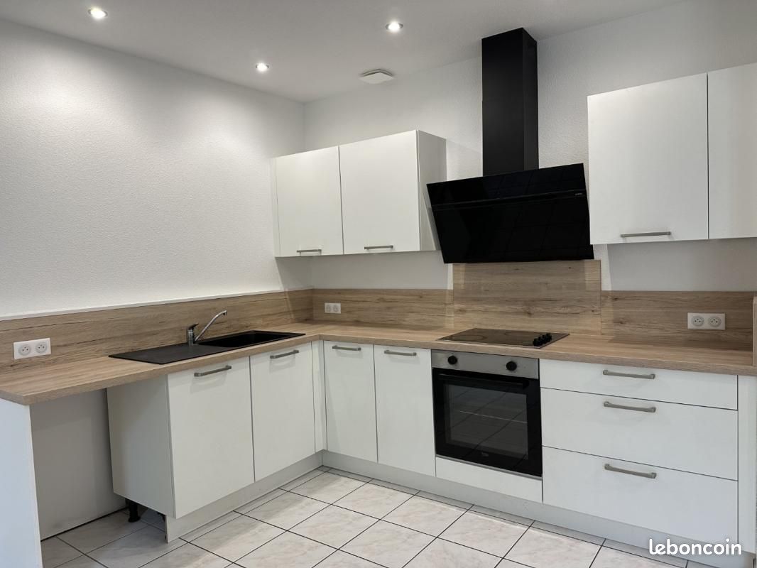 Appartement 3 pièces 66 m² · à Roanne · 66 m² · 625 €/mois