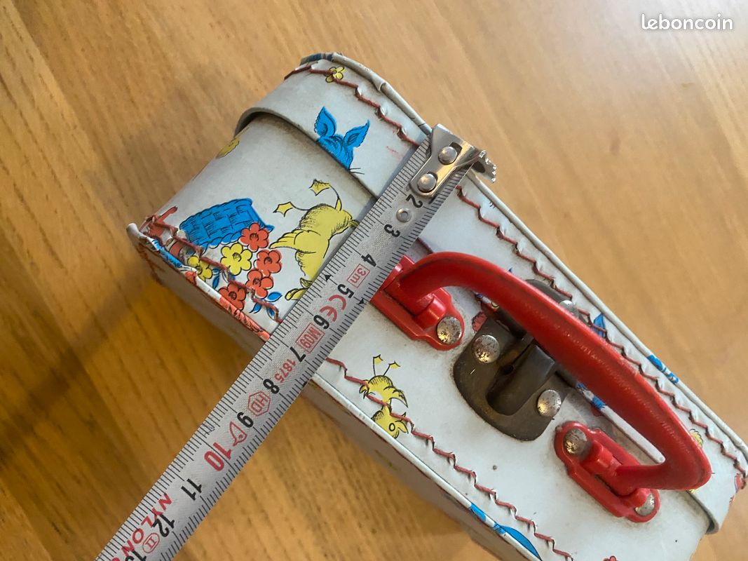 Malette ou valisette couture vintage 60/70 en carton pour enfant (image 7)
