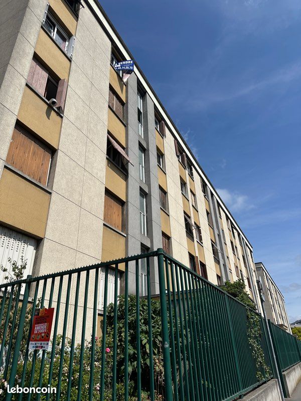 Appartement 3 pièces 55 m² · à La Courneuve · 55 m² · 140 000 €