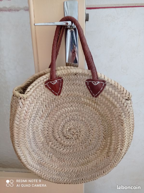Panier en osier (image 1)