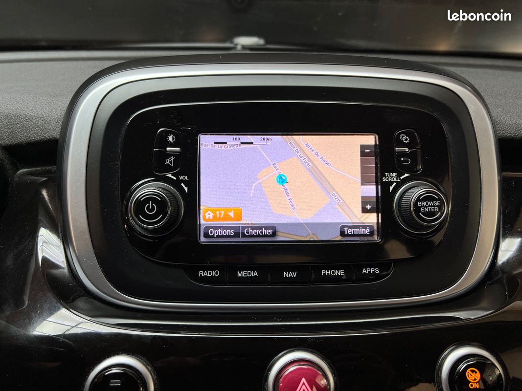 FIAT 500X 1.6 E-TORQ 110 LIVE EDIZIONE 4X2 / ATTELAGE / LIMITEUR - RÉGULATEUR / CLIMATISATIOn (image 10)