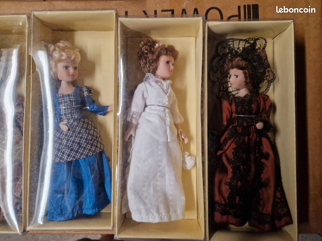Poupée De Collection En Porcelaine Collection Découverte - 40 Cm - Série Numérotée