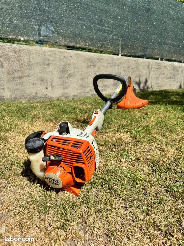 Débroussailleuse Stihl FS 45 (image 1)