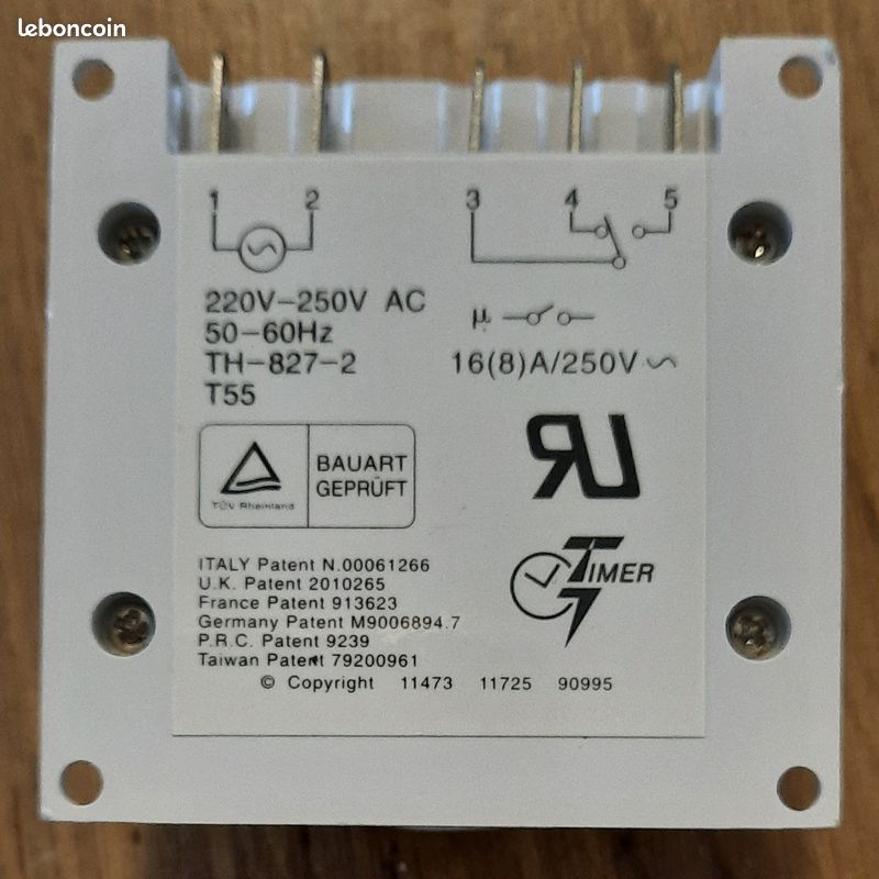 Horloge digital pour alimentation CDVI Réf TH827 (image 2)