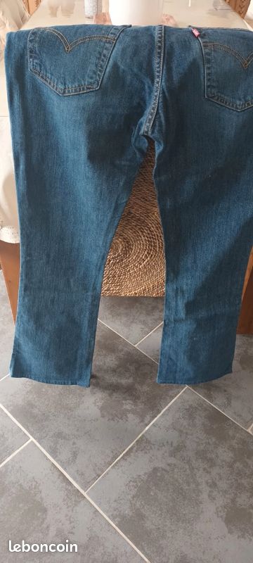 Jeans Levis 525 (image 4)