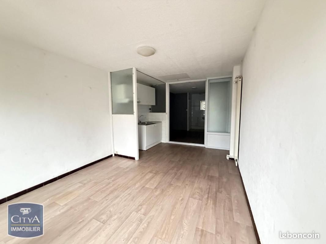 Appartement 1 pièce 30 m² · à Sainte-Catherine · 30 m² · 525 €/mois