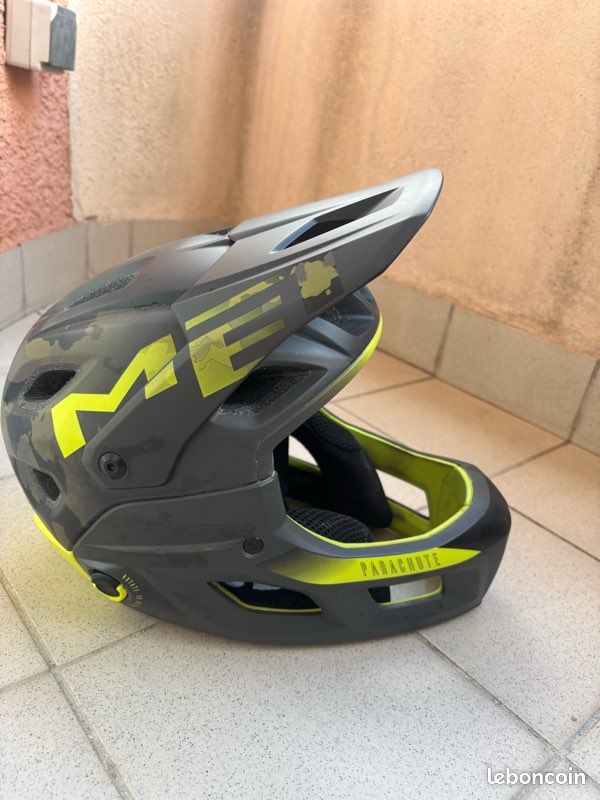 Casque VTT ENDURO DESCENTE Met Parachute MCR Taille S MiPS