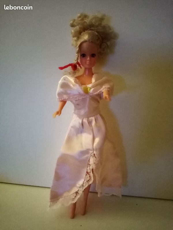 Poupée mannequin vintage (image 1)