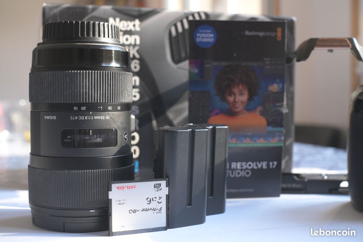 Blackmagic Pocket Cinema Camera 6K Pro + Sigma 18-35 f/1.8 + 