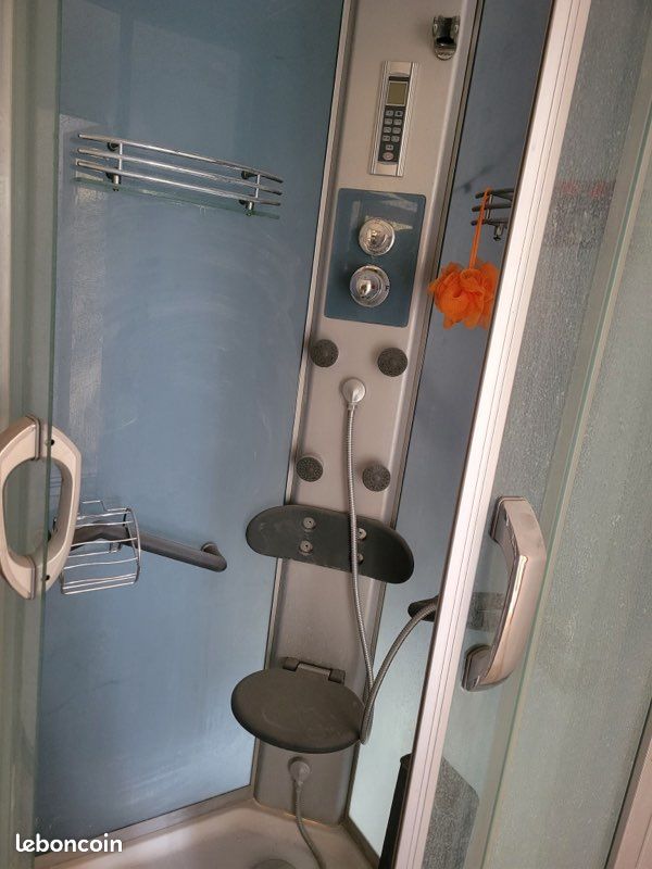Cabine de douche hydromassante avec siège (image 2)