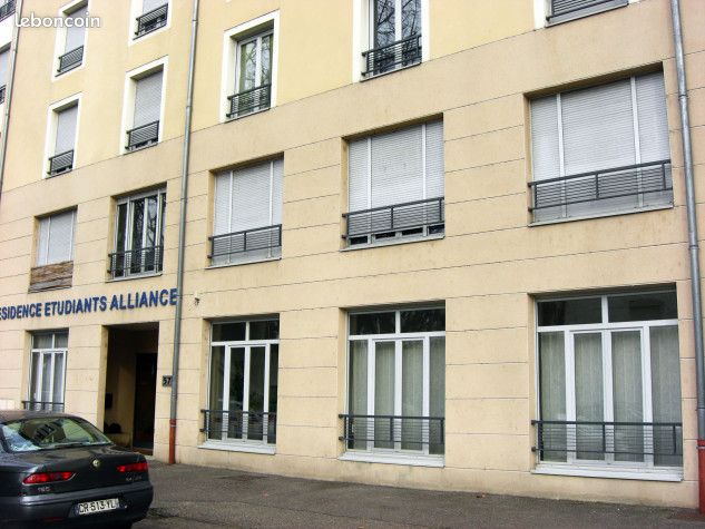 Appartement 2 pièces 33 m² · à Villeurbanne · 33 m² · 850 €