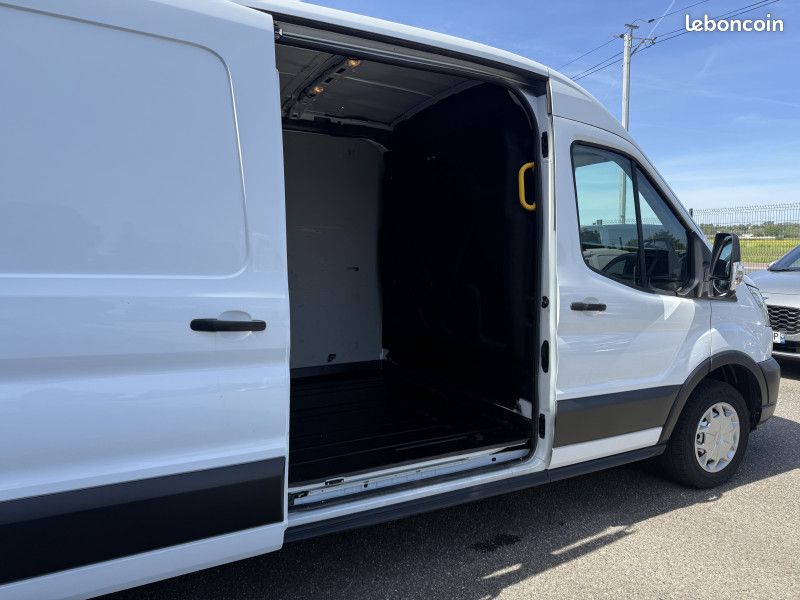 Ford TRANSIT 2T FG T310 L3H2 2.0 ECOBLUE 130CH S&S AMBIENTE (image 21)