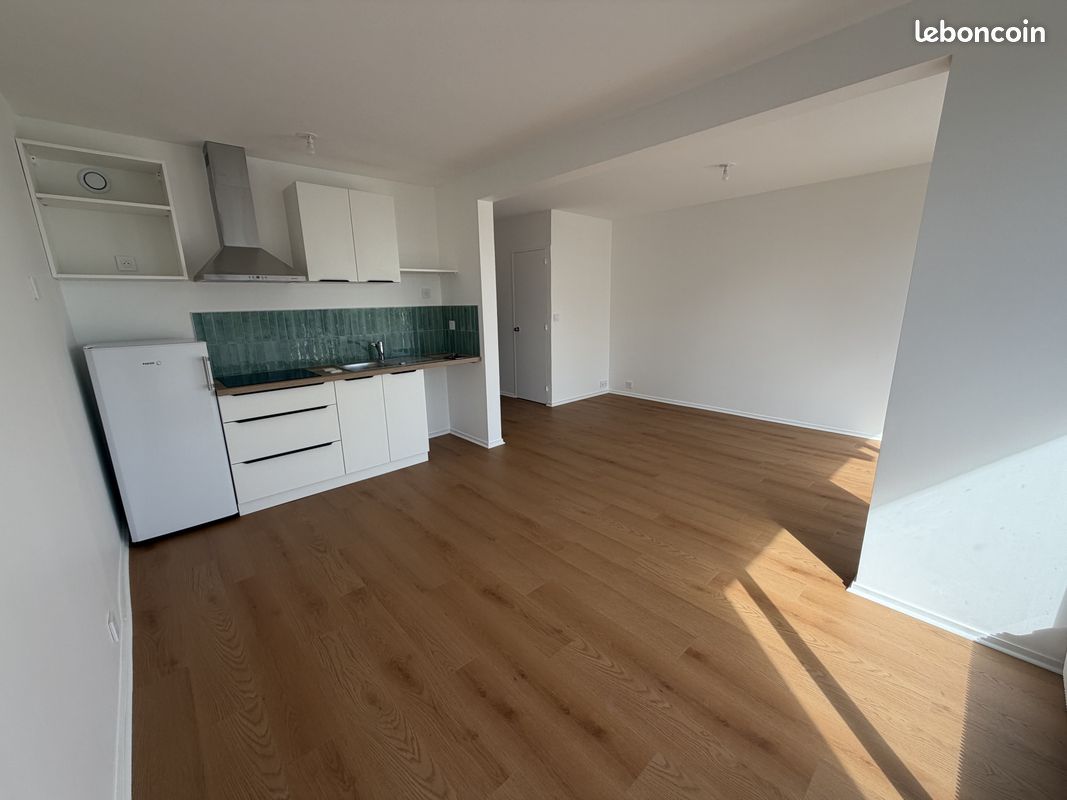 Studio 1 pièce 31 m² (image 1)