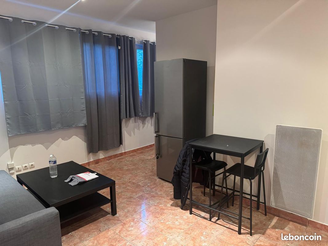 Appartement 2 pièces 47 m² · à Issou · 47 m² · 150 000 €