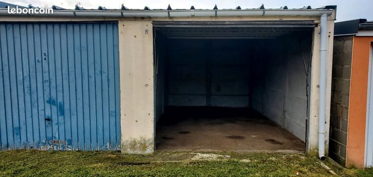 Garage a louer (grand)