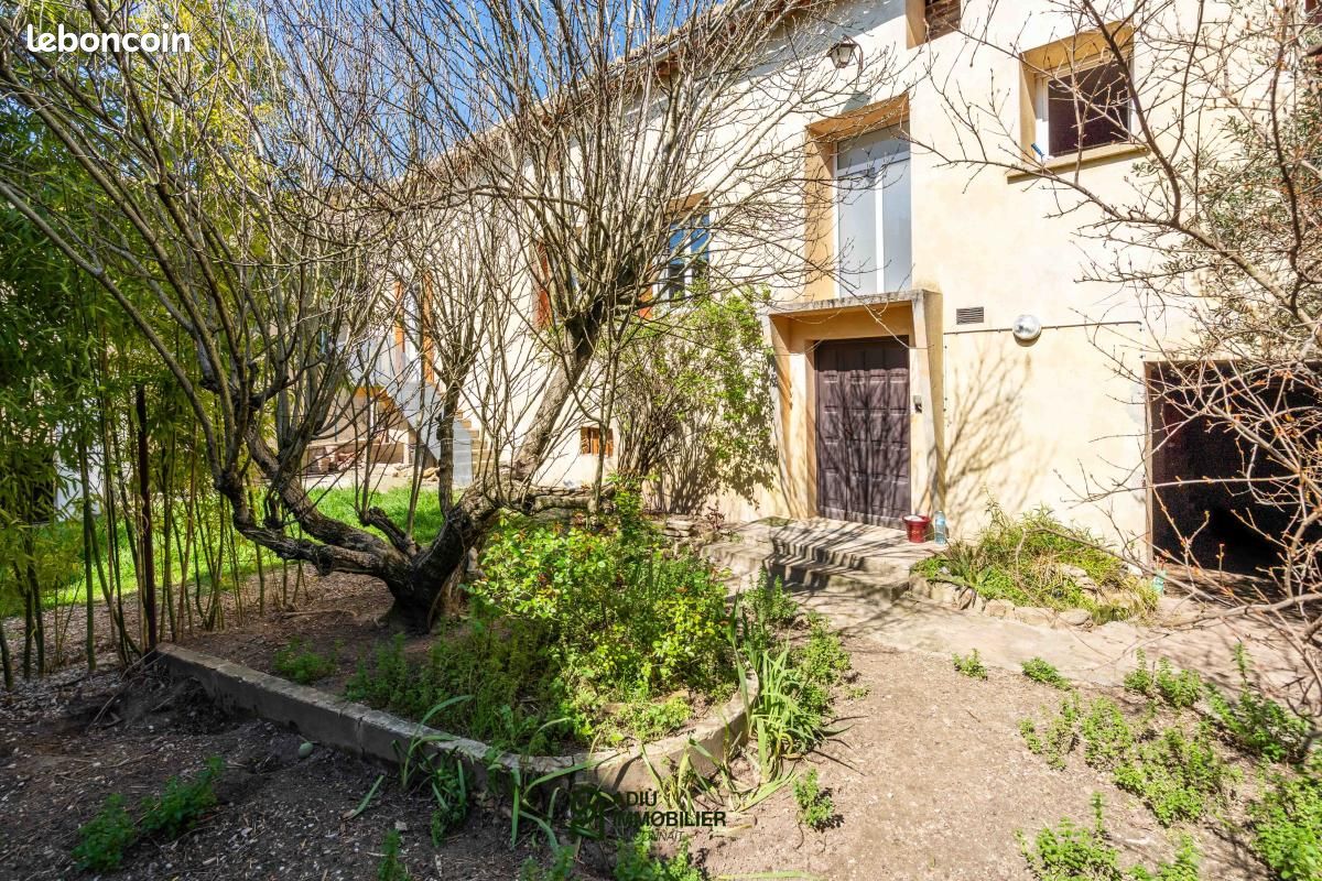 Maison 6 pièces 175 m² · à Goudargues · 175 m² · 215 000 €