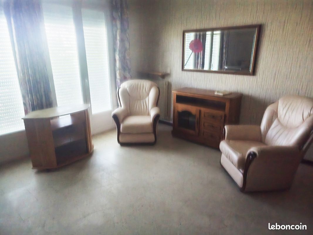 Appartement 3 pièces 71 m² · à Lavelanet · 71 m² · 680 €/mois
