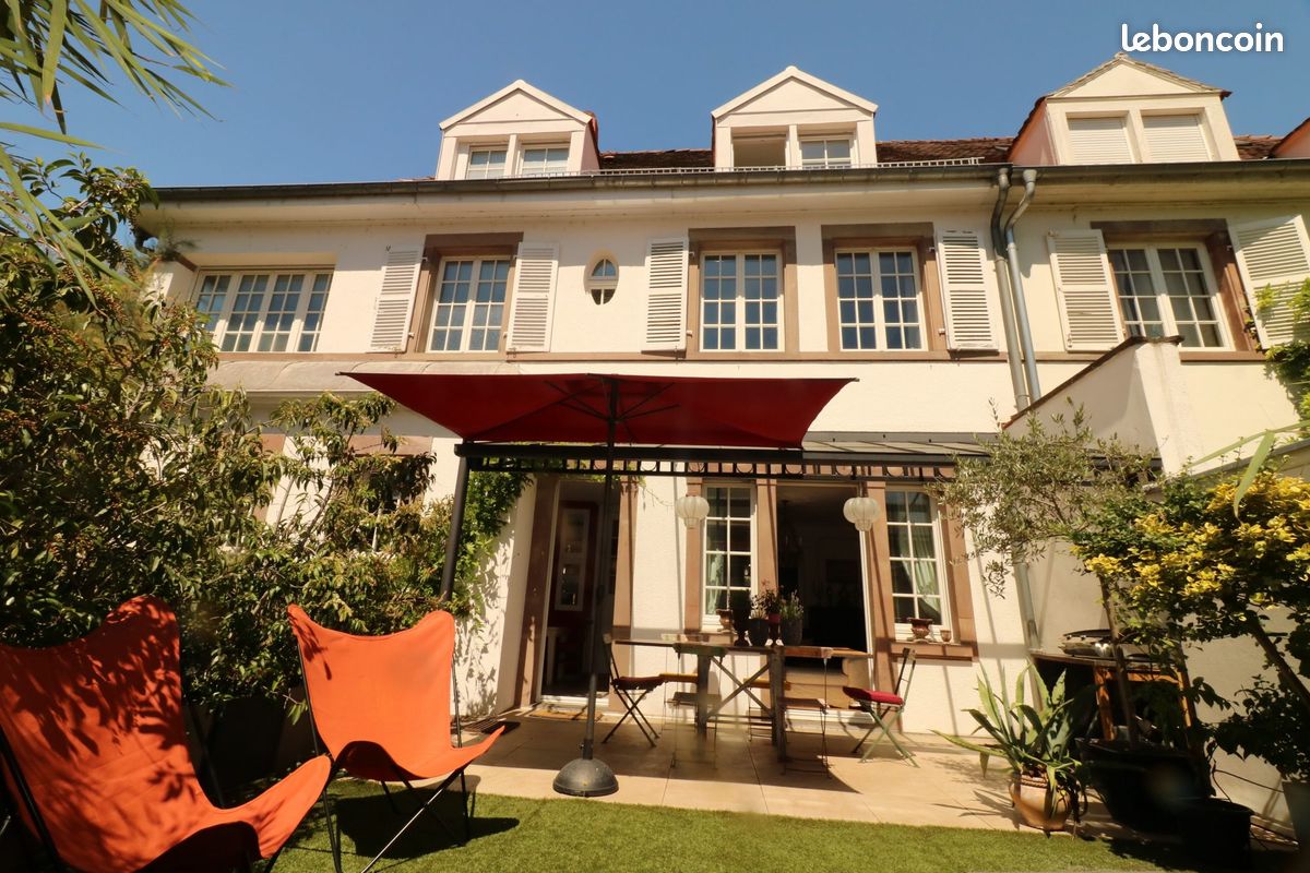 Maison 10 pièces 275 m² · à Strasbourg · 275 m² · 1 850 000 €