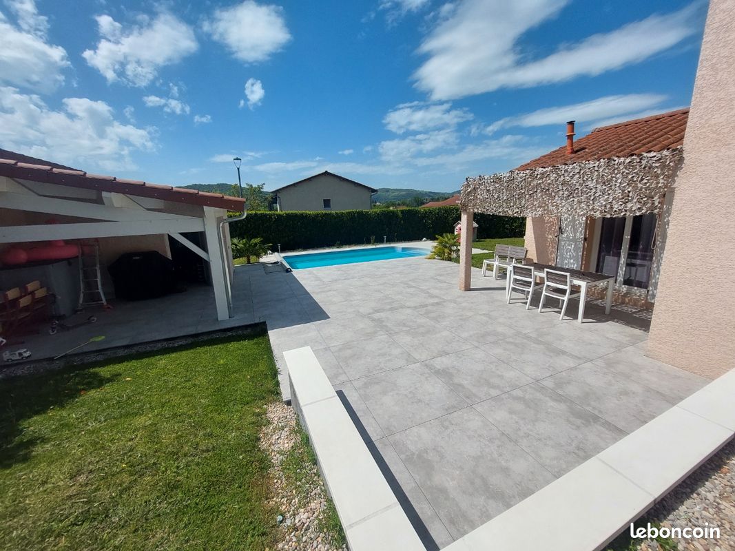 Maison 5 pièces 116 m² · à Vindry-sur-Turdine · 116 m² · 415 000 €