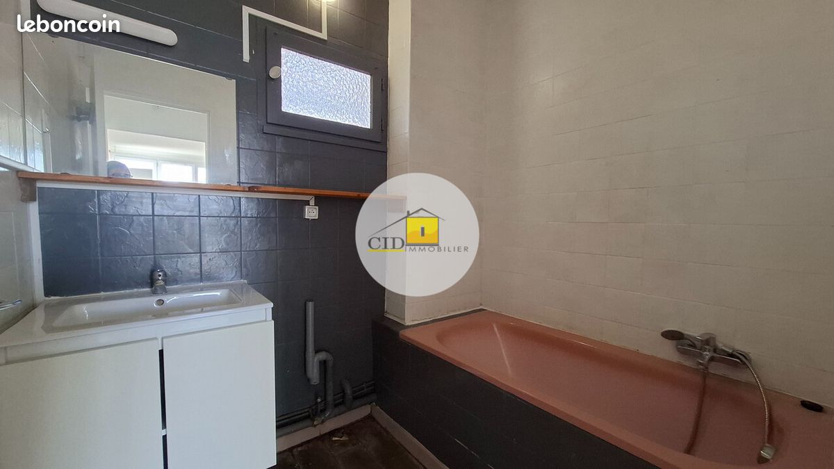 Appartement a louer saint-priest - 4 pièce(s) - 64 m2 - Surfyn