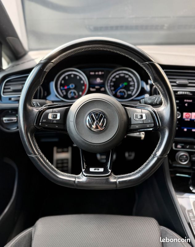 VOLKSWAGEN GOLF VII 2.0 TSI 310CH R 4MOTION DSG7 5P / Sièges avants chauffants / Carplay / Jantes 19" Pretoria / Entretien complet VW / Garantie 12 mois (image 9)