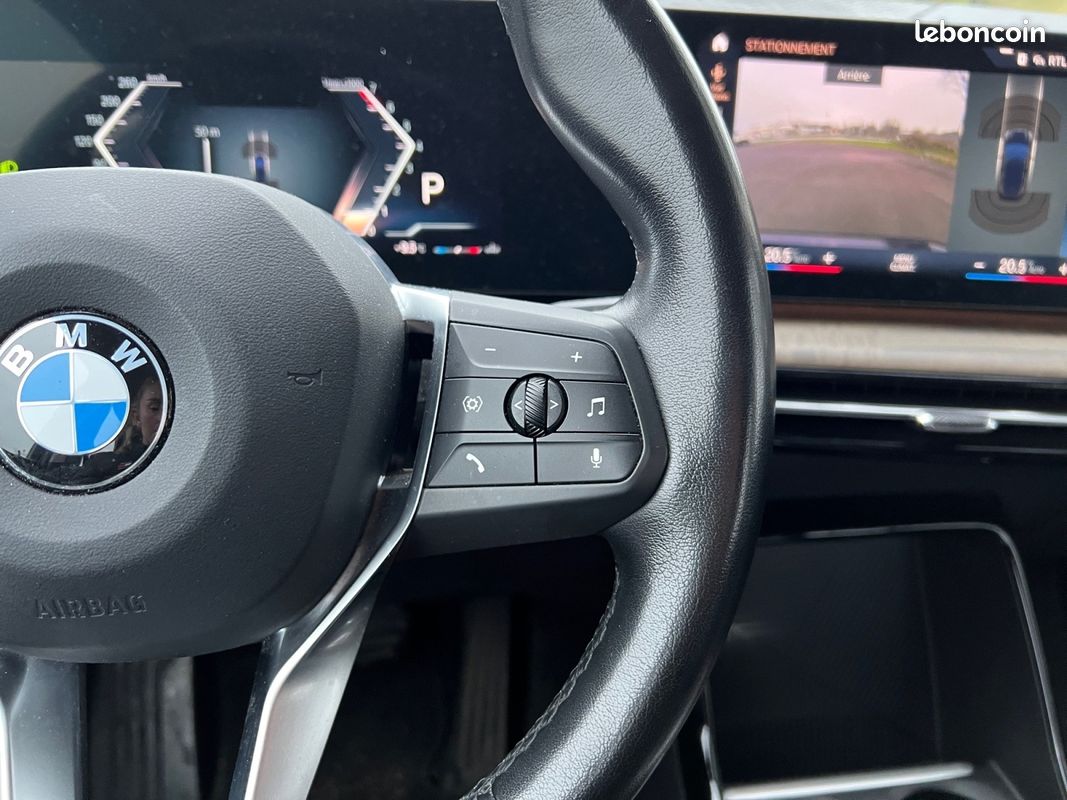 BMW SERIE 2 ACTIVE TOURER 218I 136 CH DKG7 LUXURy (image 14)