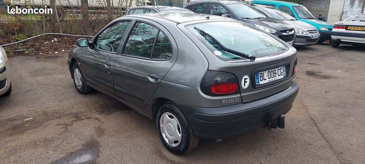 RENEAULT MEGANE 1.4 RNE 72000km CERTIFIER (image 4)