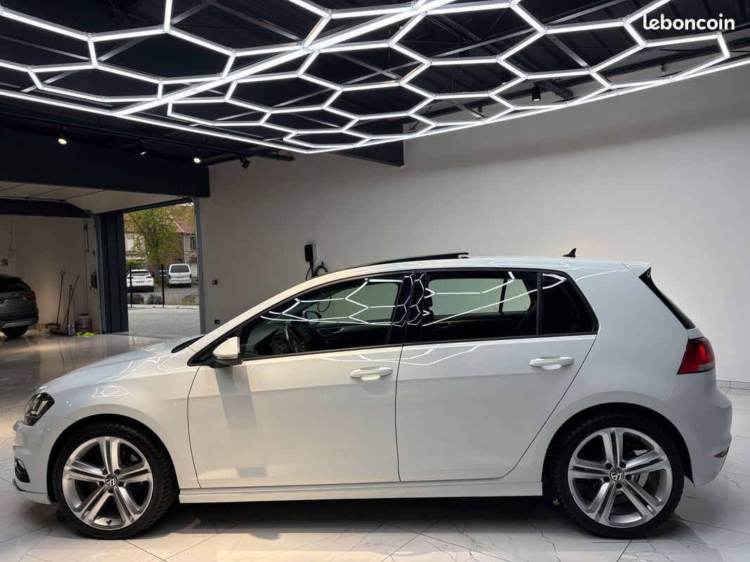 VW GOLF R-Line 1.6TDi 110Ch Superbe Etat 40.956Km (image 8)