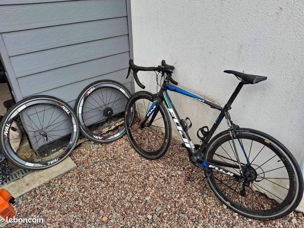Achetez un vélo d'occasion Fuji Transonic Rim 2.5 en 56 cm