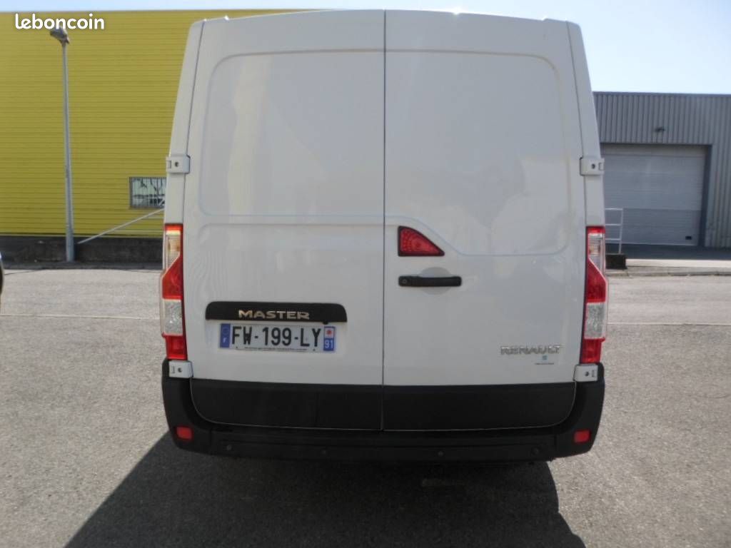 Renault Master 2.3L DCI L1H1 7 places (image 5)