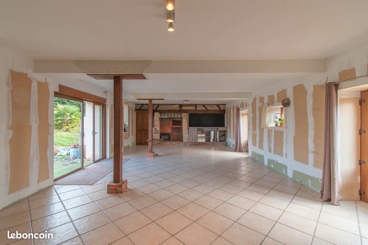 Maison 5 pièces 186 m² · à Theillay · 186 m² · 170 000 €