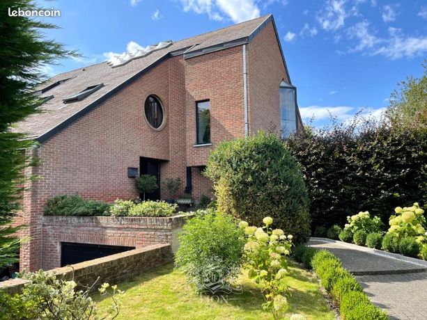 Maison 7 pièces 292 m²