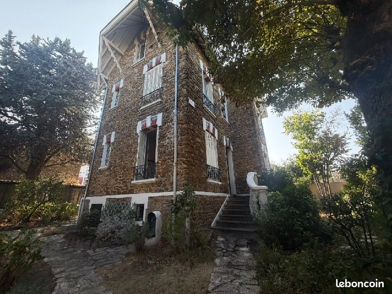 Maison 6 pièces 129 m² · à Villemomble · 129 m² · 629 000 €