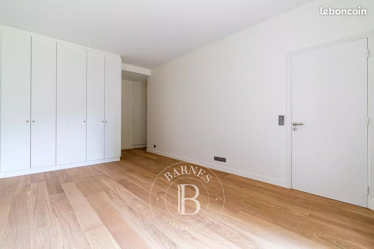 Appartement 6 pièces 186 m² (image 17)