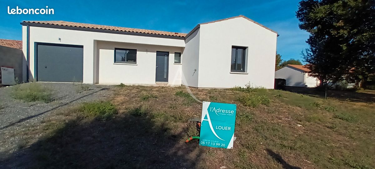 Maison 5 pièces 94 m² · à Saint-Sulpice-d'Arnoult · 94 m² · 1 200 €/mois