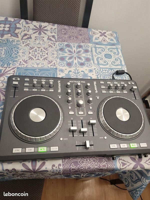 Table de mixage NUMARK MIXTRACK PRO (image 5)